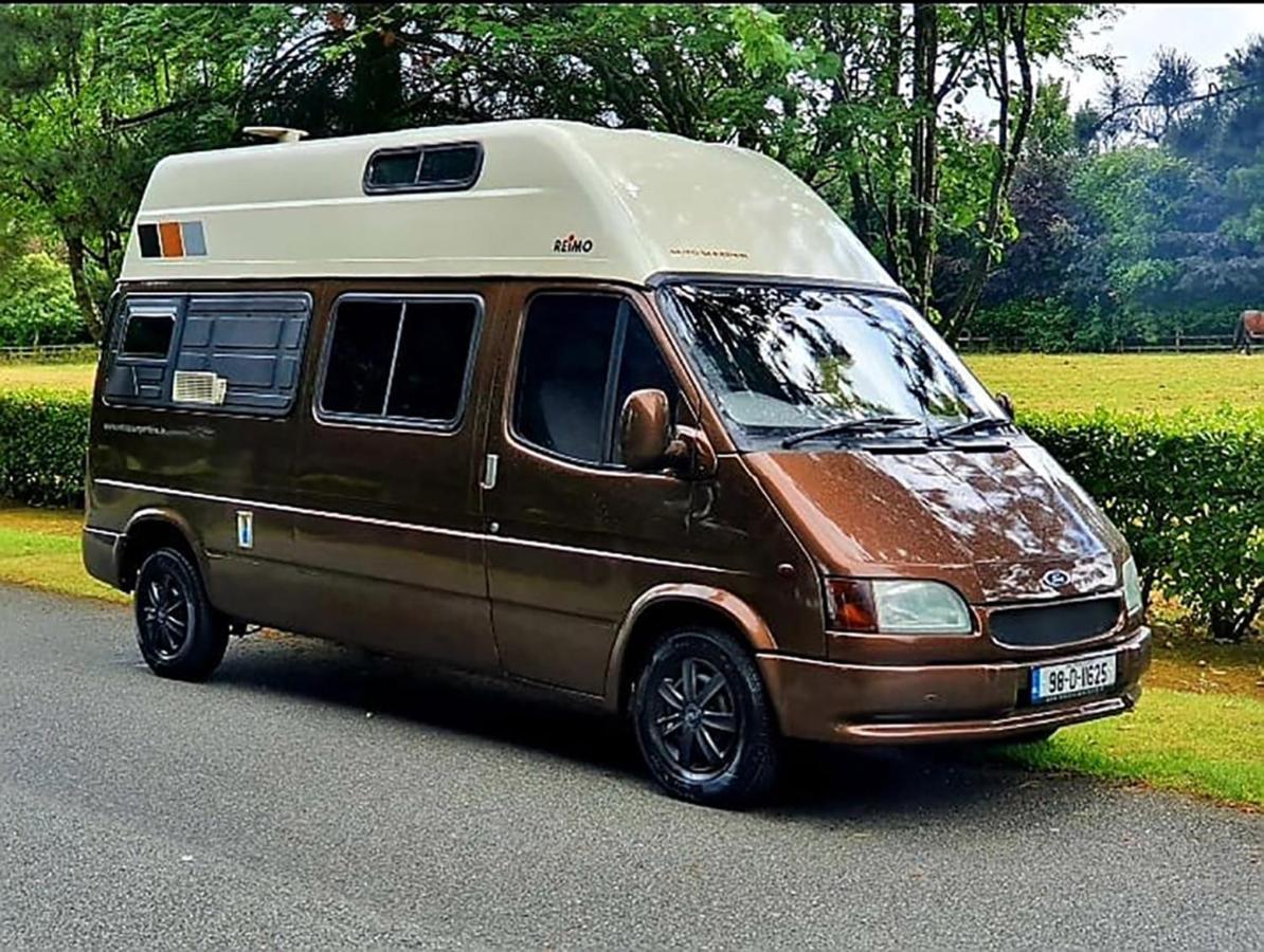 Готель Retro Camper Hire Дублін Екстер'єр фото