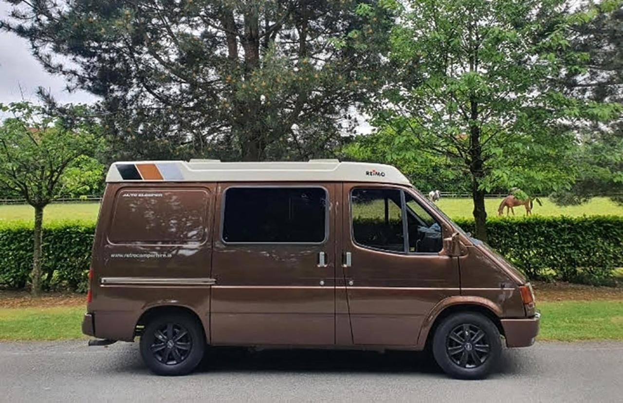 Готель Retro Camper Hire Дублін Екстер'єр фото